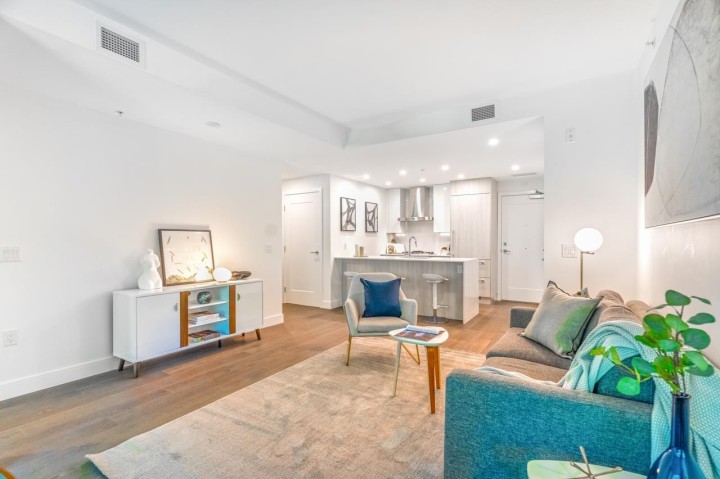 Photo 3 at 209 - 488 W 58th Avenue, South Cambie, Vancouver West