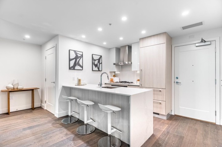 Photo 5 at 209 - 488 W 58th Avenue, South Cambie, Vancouver West