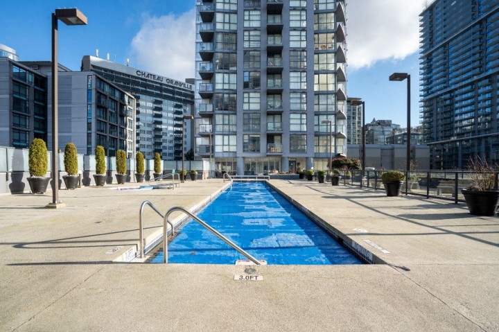 Photo 20 at 202 - 1199 Seymour Street, Downtown VW, Vancouver West