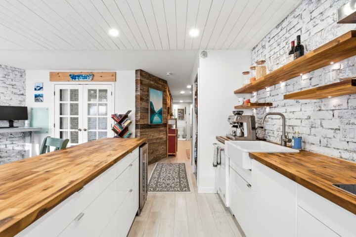 Photo 9 at 202 - 1199 Seymour Street, Downtown VW, Vancouver West