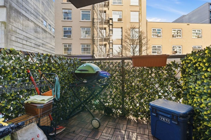 Photo 18 at 202 - 1199 Seymour Street, Downtown VW, Vancouver West