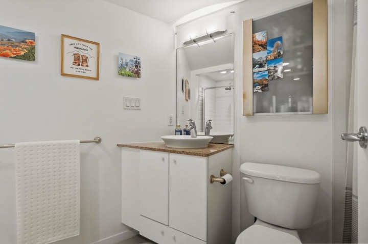 Photo 15 at 202 - 1199 Seymour Street, Downtown VW, Vancouver West