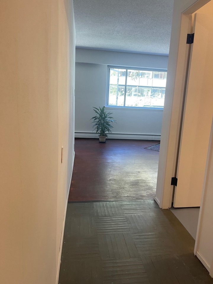 Photo 16 at 210 - 1050 Jervis Street, West End VW, Vancouver West