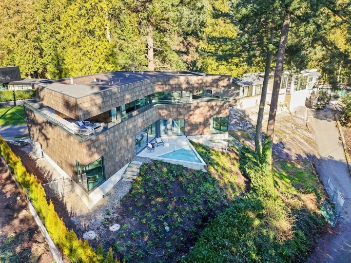 Photo 33 at 4166 Rose Crescent, Sandy Cove, West Vancouver