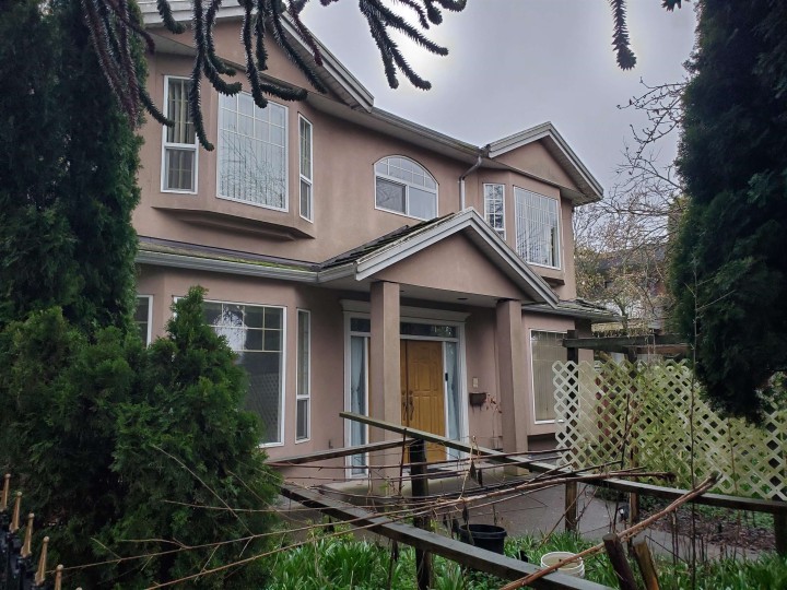 Photo 1 at 2612 E 49th Avenue, Killarney VE, Vancouver East