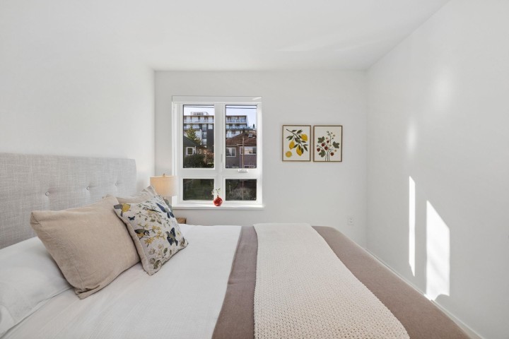 Photo 13 at 122 - 578 W 24 Avenue, Cambie, Vancouver West