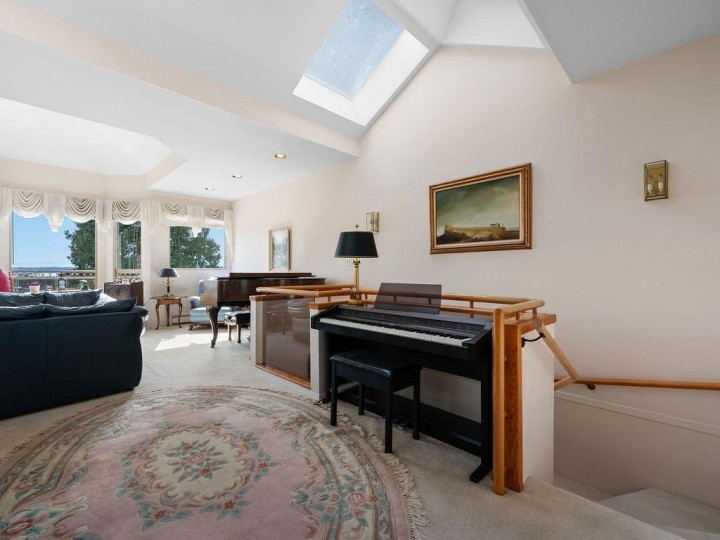 Photo 17 at 2317 Bellevue Avenue, Dundarave, West Vancouver