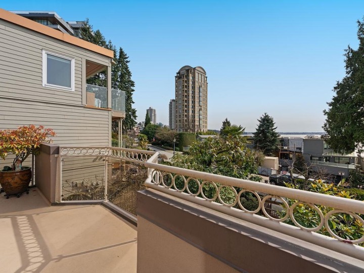 Photo 20 at 2317 Bellevue Avenue, Dundarave, West Vancouver
