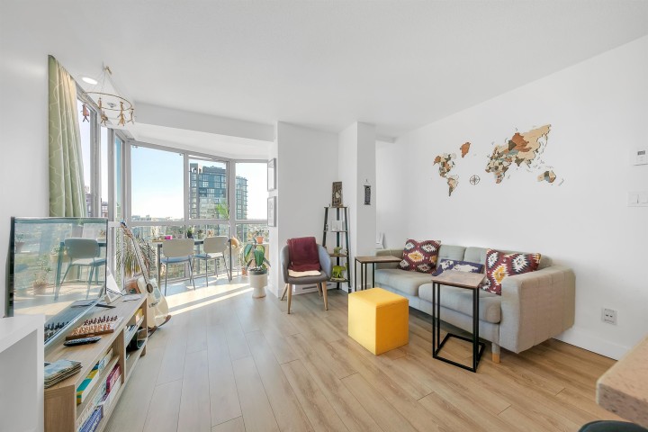 Photo 6 at 2404 - 1188 Howe Street, Downtown VW, Vancouver West