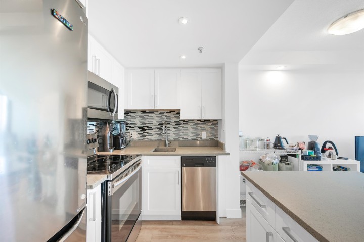 Photo 3 at 2404 - 1188 Howe Street, Downtown VW, Vancouver West