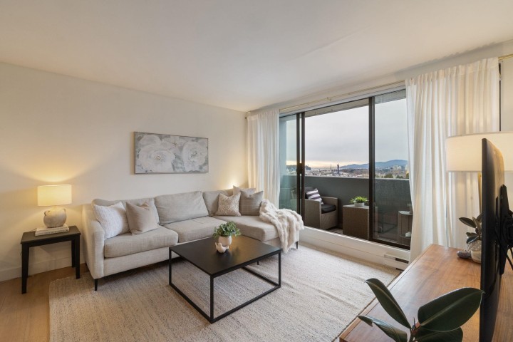 Photo 3 at 905 - 110 W 4th Street, Lower Lonsdale, North Vancouver