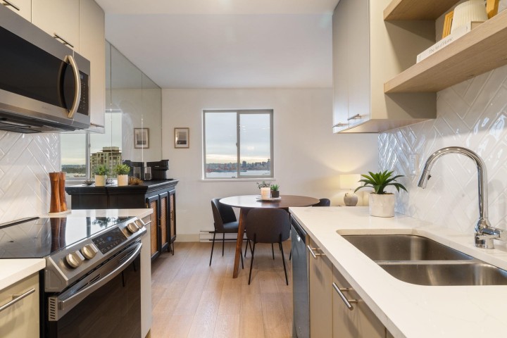 Photo 15 at 905 - 110 W 4th Street, Lower Lonsdale, North Vancouver