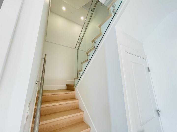 Photo 8 at 1 - 2452 Harrison Drive, Fraserview VE, Vancouver East