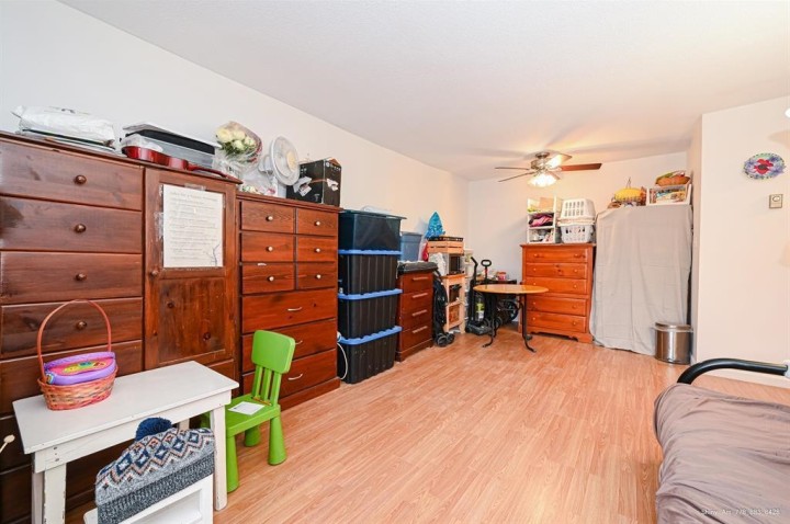 Photo 2 at 406 - 16 Lakewood Drive, Hastings, Vancouver East