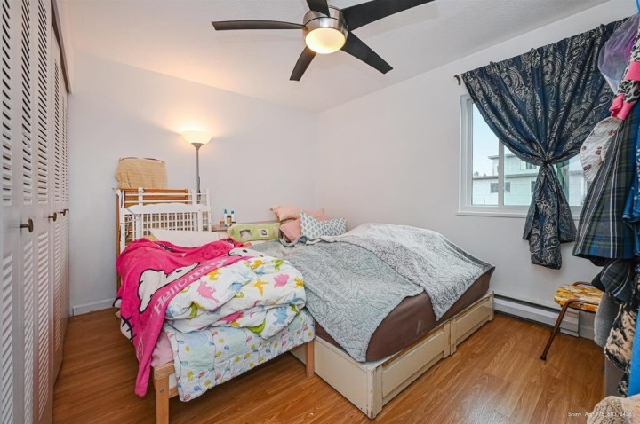 Photo 11 at 406 - 16 Lakewood Drive, Hastings, Vancouver East