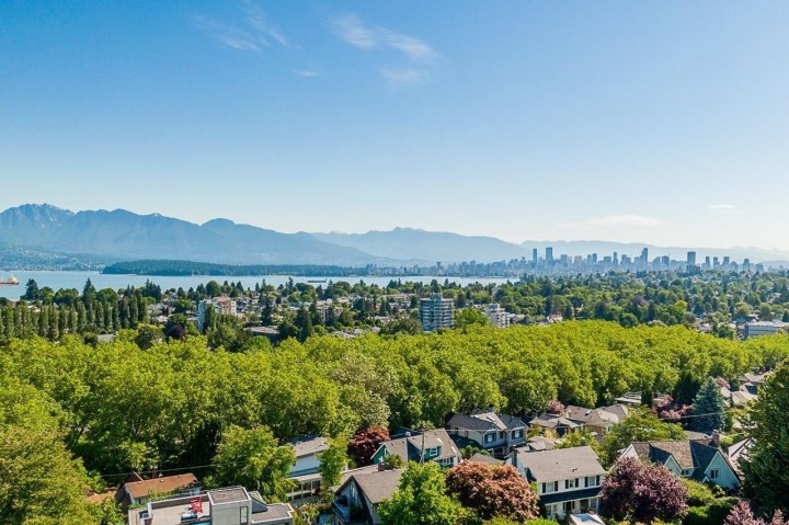 Photo 40 at 3945 W 10th Avenue, Point Grey, Vancouver West