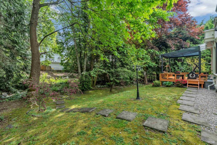 Photo 12 at 1835 Mathers Avenue, Ambleside, West Vancouver