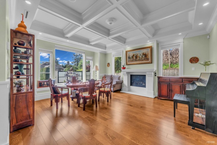 Photo 4 at 1835 Mathers Avenue, Ambleside, West Vancouver