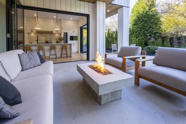 Photo 12 at 4050 Ripple Place, Bayridge, West Vancouver