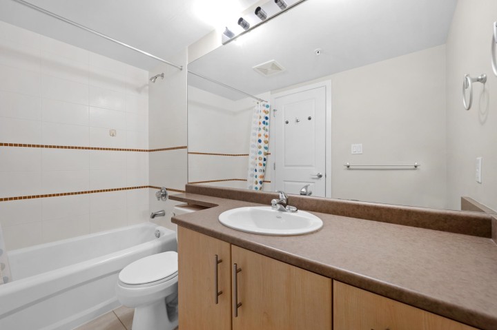Photo 17 at 709 - 3660 Vanness Avenue, Collingwood VE, Vancouver East