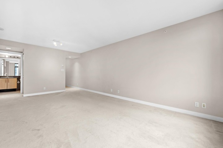 Photo 12 at 709 - 3660 Vanness Avenue, Collingwood VE, Vancouver East