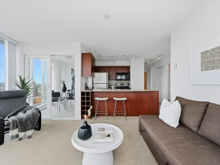 Photo 6 at 2807 - 610 Granville Street, Downtown VW, Vancouver West