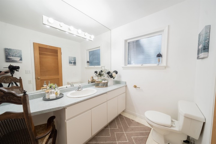 Photo 12 at 1372 Ottawa Avenue, Ambleside, West Vancouver
