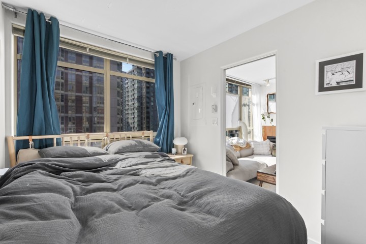 Photo 14 at 1105 - 819 Hamilton Street, Downtown VW, Vancouver West