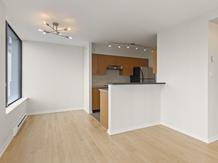 Photo 14 at 701 - 1295 Richards Street, Downtown VW, Vancouver West