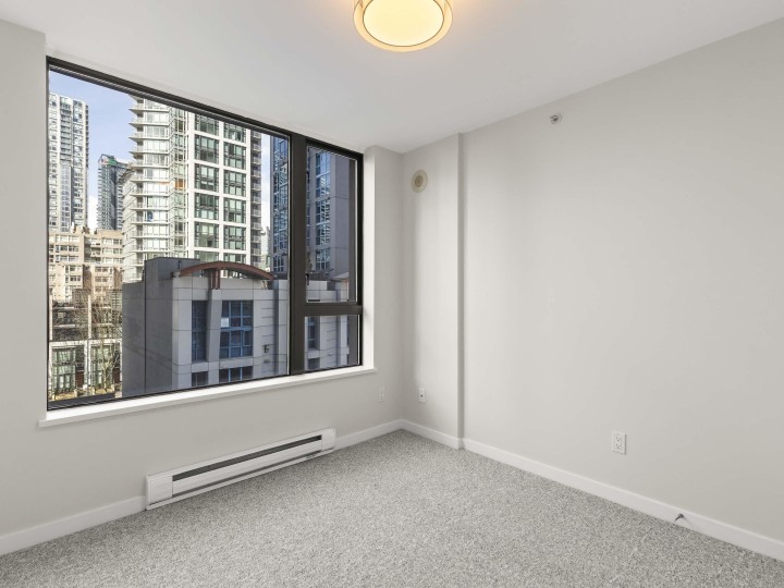 Photo 19 at 701 - 1295 Richards Street, Downtown VW, Vancouver West