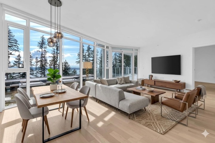 Photo 2 at 403 - 3963 Uplands Way, Cypress Park Estates, West Vancouver