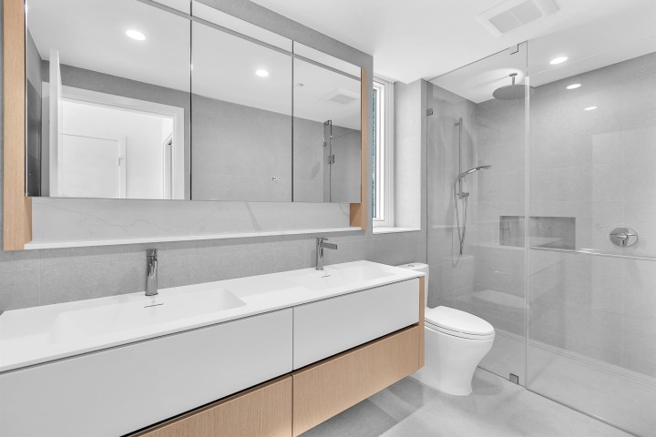 Photo 17 at 403 - 3963 Uplands Way, Cypress Park Estates, West Vancouver