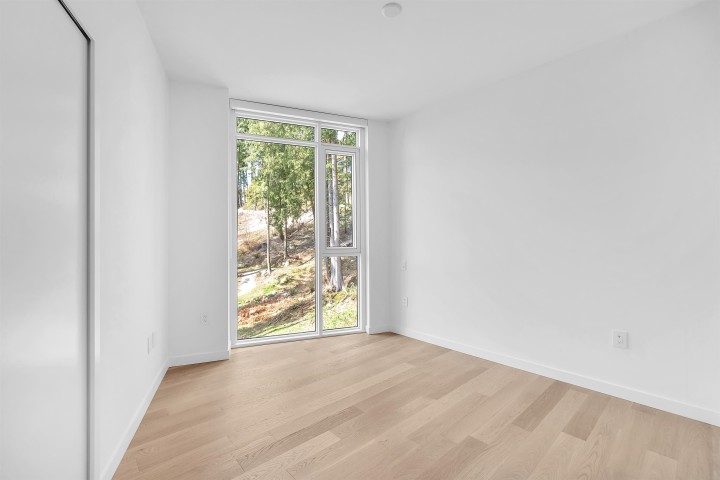 Photo 7 at 403 - 3963 Uplands Way, Cypress Park Estates, West Vancouver
