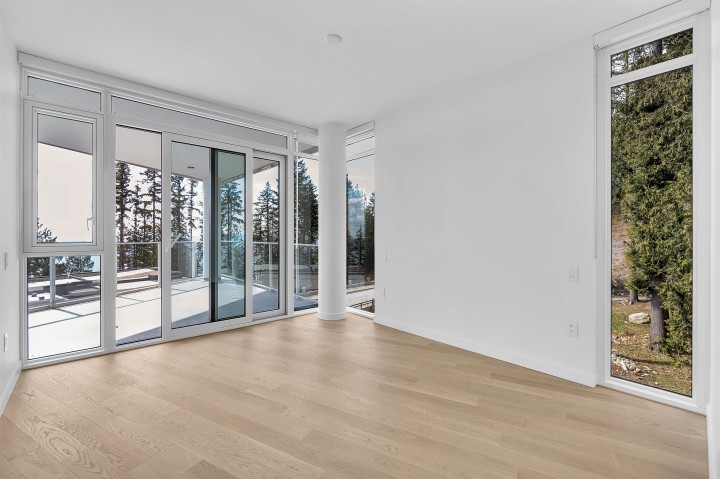 Photo 9 at 403 - 3963 Uplands Way, Cypress Park Estates, West Vancouver