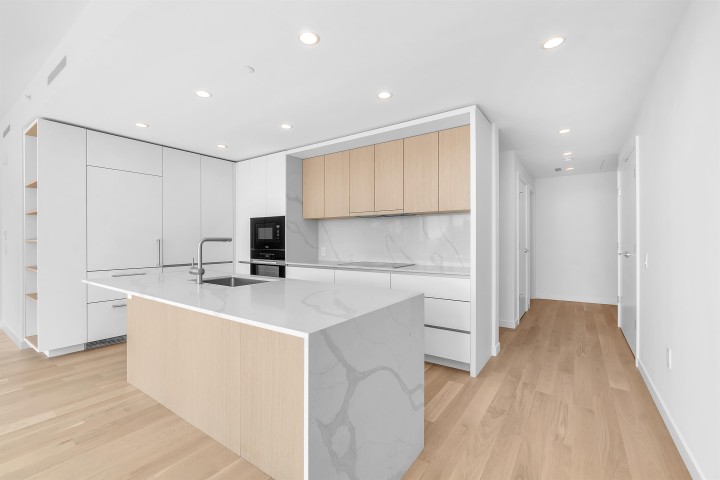 Photo 11 at 403 - 3963 Uplands Way, Cypress Park Estates, West Vancouver