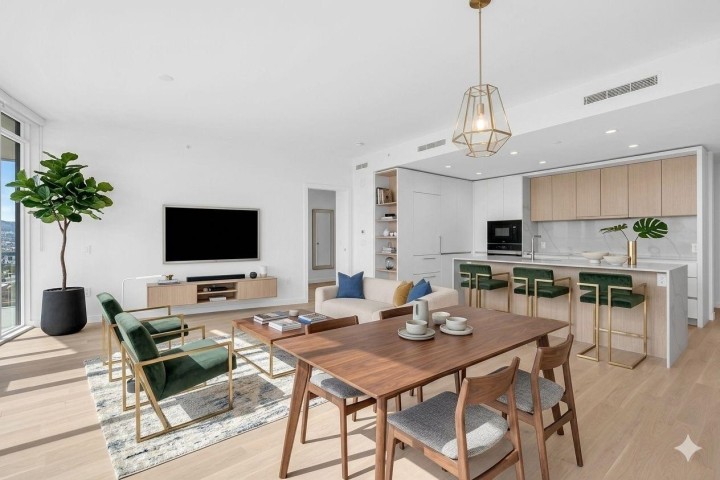 Photo 4 at 403 - 3963 Uplands Way, Cypress Park Estates, West Vancouver