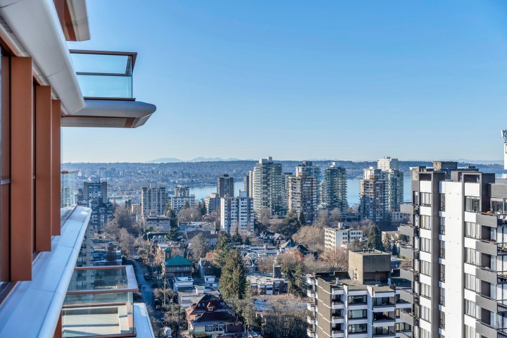 Photo 5 at 1303 - 1408 Robson Street, West End VW, Vancouver West