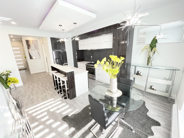 Photo 11 at 2460 E 19th Avenue, Renfrew Heights, Vancouver East
