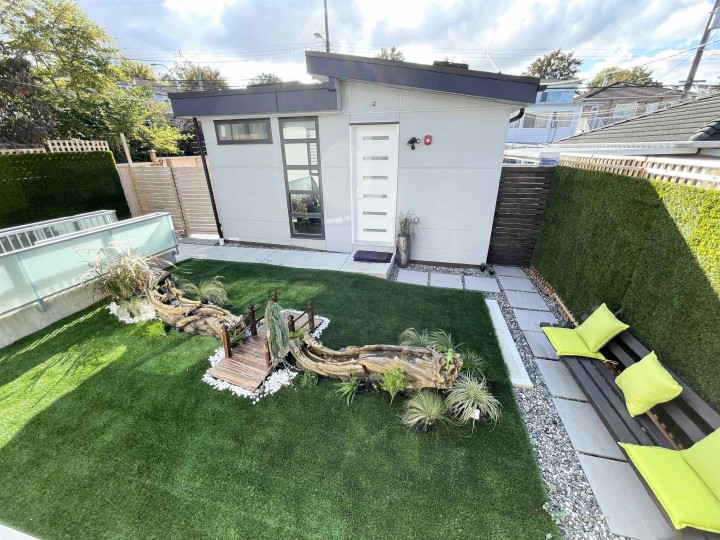 Photo 25 at 2460 E 19th Avenue, Renfrew Heights, Vancouver East