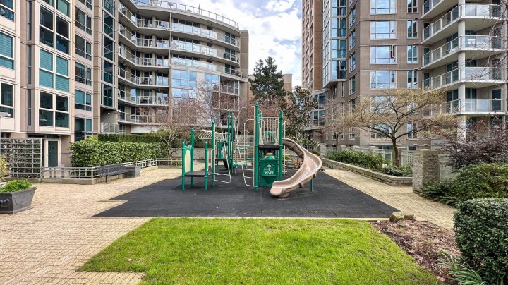 Photo 27 at 701 - 1318 Homer Street, Yaletown, Vancouver West