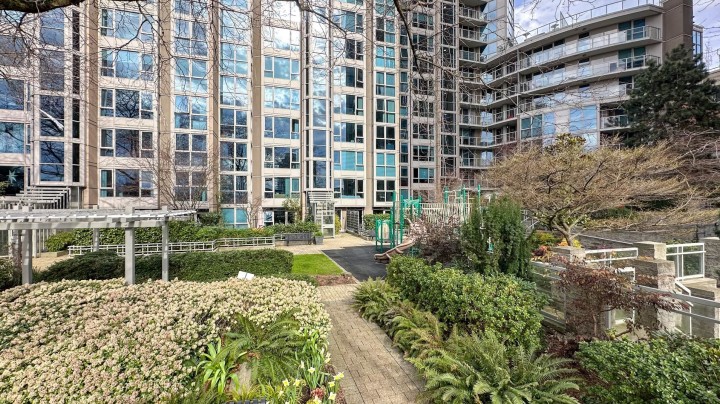 Photo 18 at 701 - 1318 Homer Street, Yaletown, Vancouver West