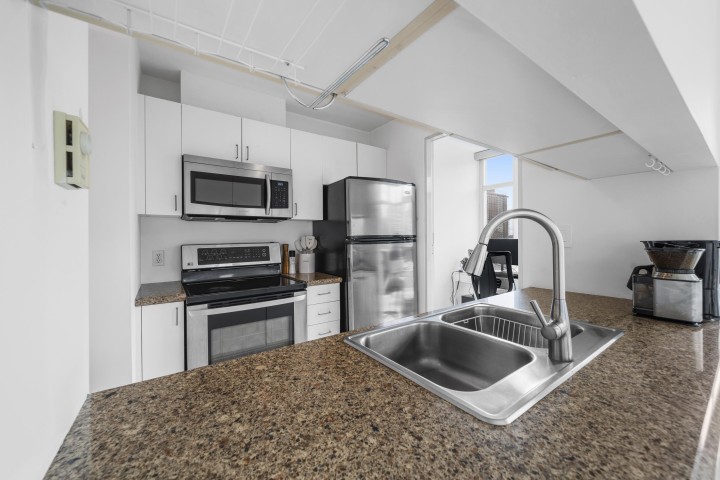 Photo 20 at 1709 - 438 Seymour Street, Downtown VW, Vancouver West