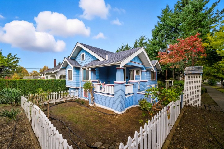Photo 9 at 3791 Inverness Street, Knight, Vancouver East