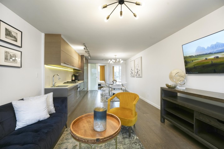 Photo 3 at 608 - 189 Keefer Street, Downtown VE, Vancouver East
