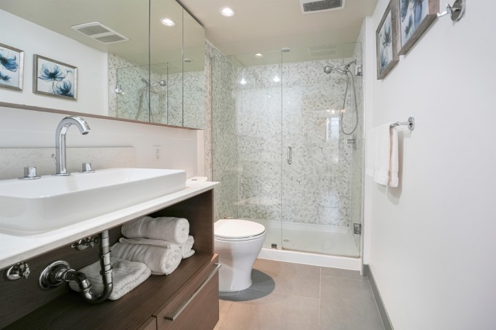 Photo 9 at 608 - 189 Keefer Street, Downtown VE, Vancouver East