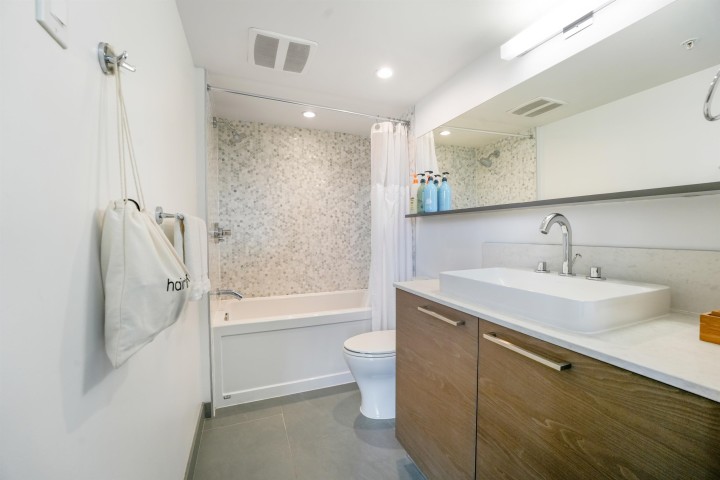 Photo 14 at 608 - 189 Keefer Street, Downtown VE, Vancouver East