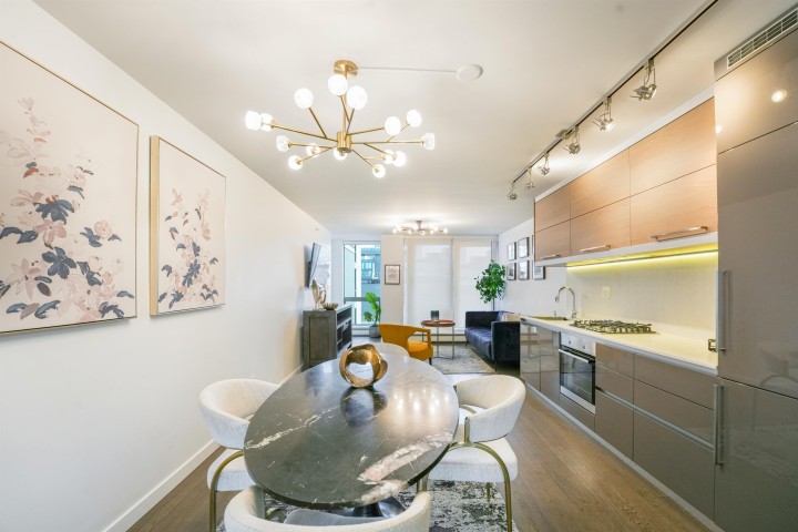 Photo 4 at 608 - 189 Keefer Street, Downtown VE, Vancouver East