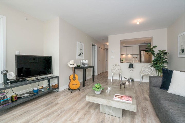 Photo 9 at 1404 - 1323 Homer Street, Yaletown, Vancouver West