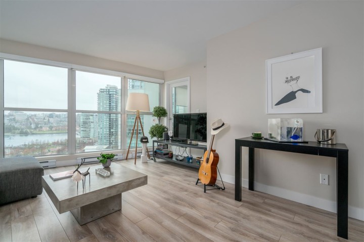 Photo 4 at 1404 - 1323 Homer Street, Yaletown, Vancouver West