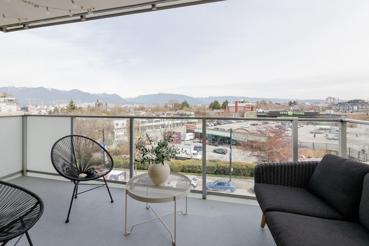 Photo 13 at 305 - 285 E 10th Avenue, Mount Pleasant VE, Vancouver East
